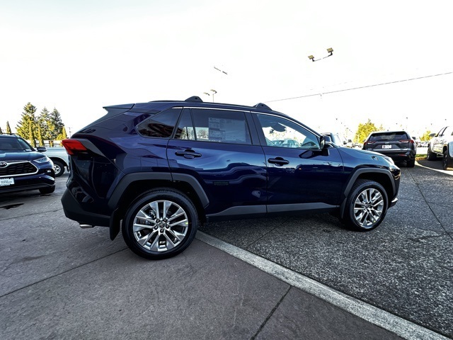 new 2025 Toyota RAV4 car