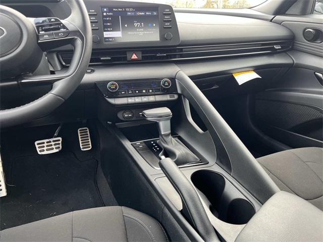 new 2025 Hyundai Elantra car, priced at $22,465