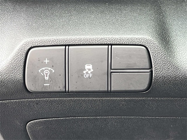 new 2025 Hyundai Elantra car, priced at $22,465