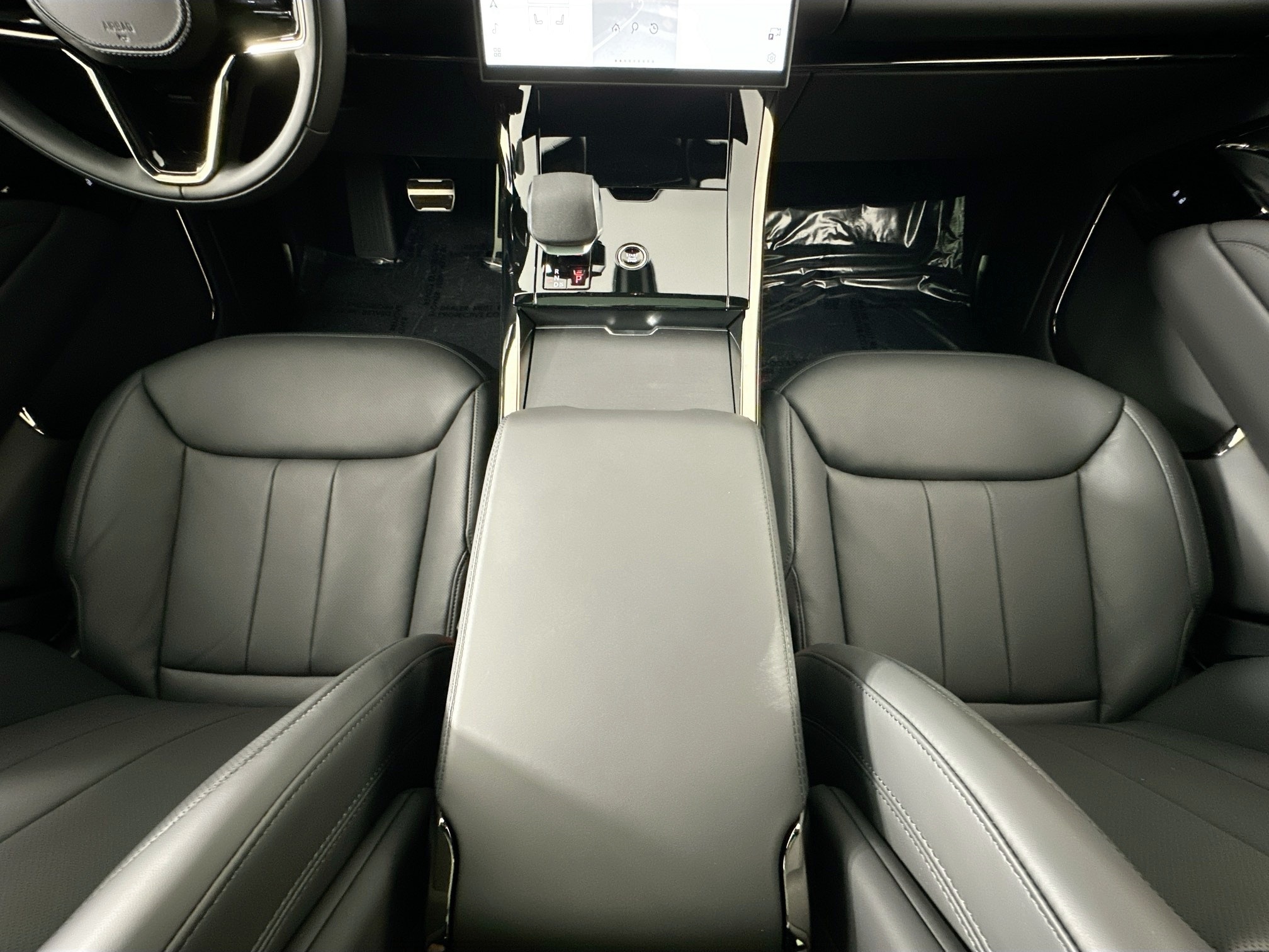 new 2025 Land Rover Range Rover Sport car, priced at $104,785