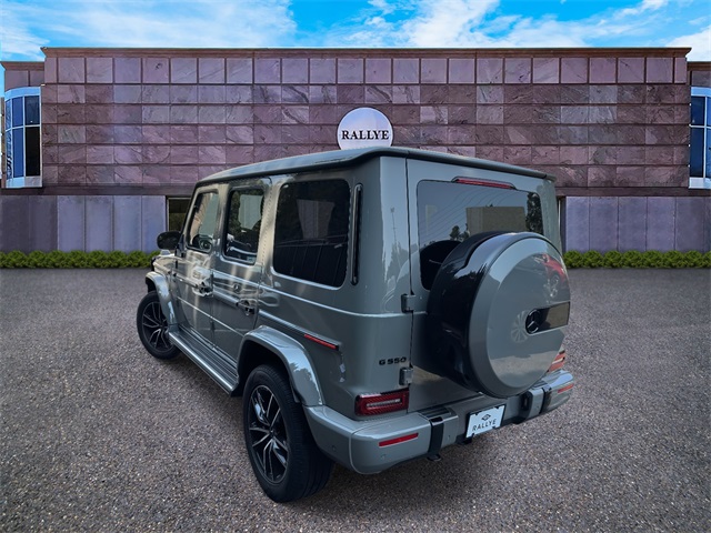 used 2022 Mercedes-Benz G-Class car, priced at $139,357