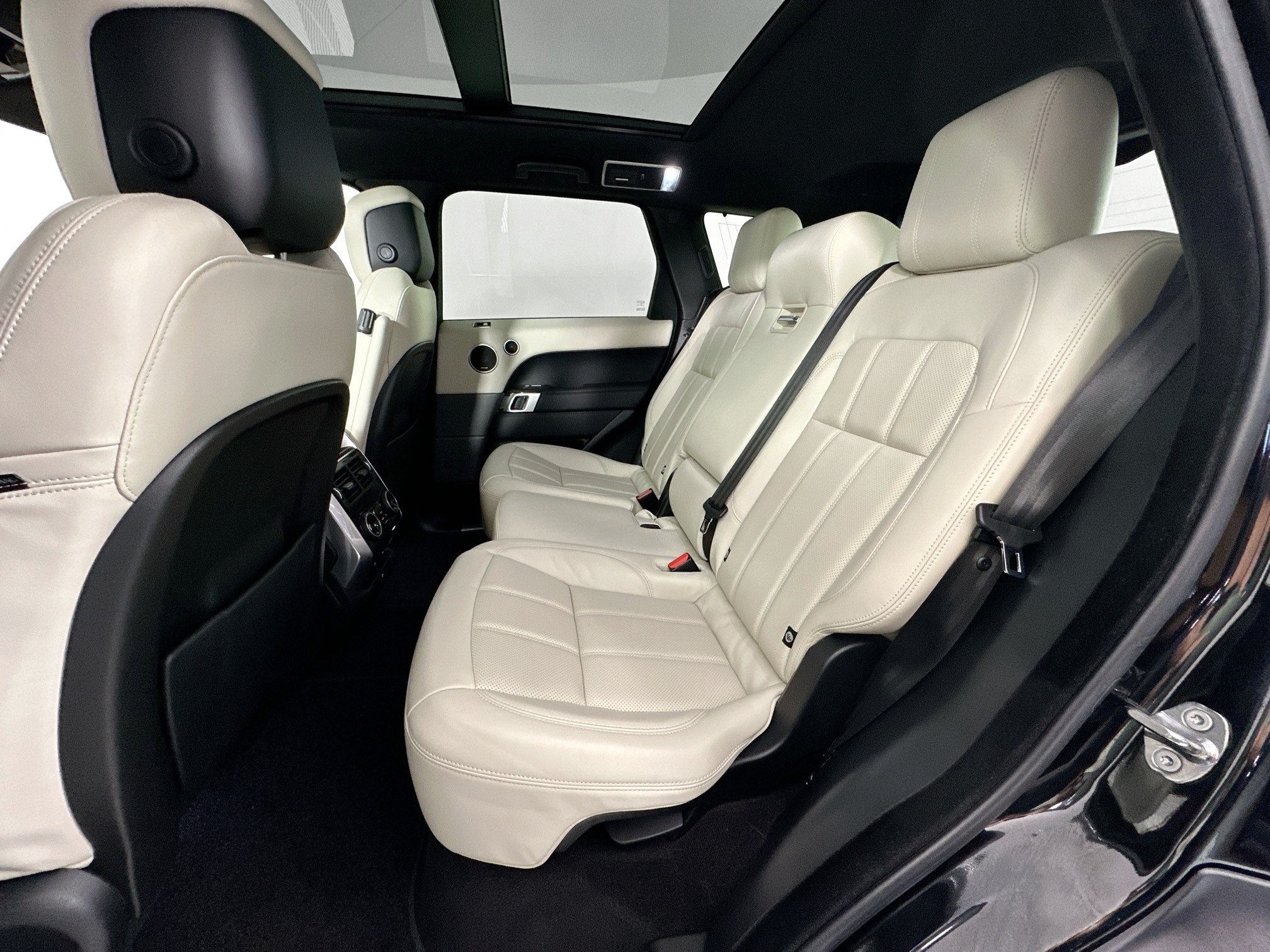used 2021 Land Rover Range Rover Sport car, priced at $53,999