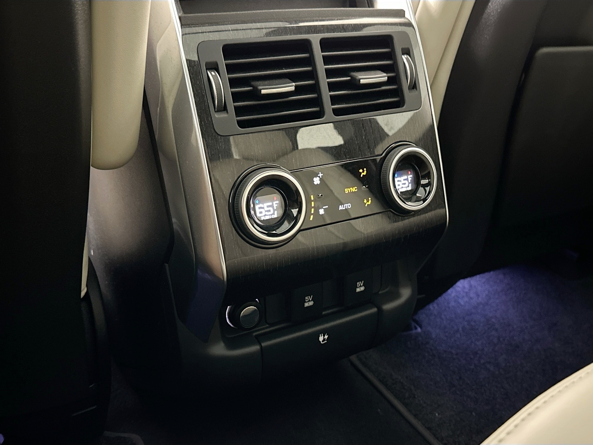 used 2021 Land Rover Range Rover Sport car, priced at $53,999