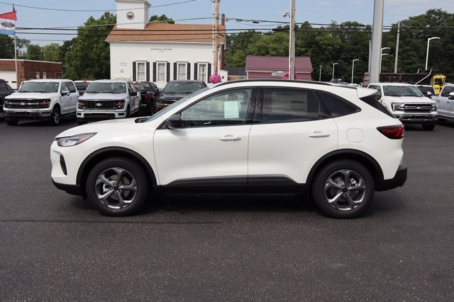 new 2025 Ford Escape car, priced at $32,331