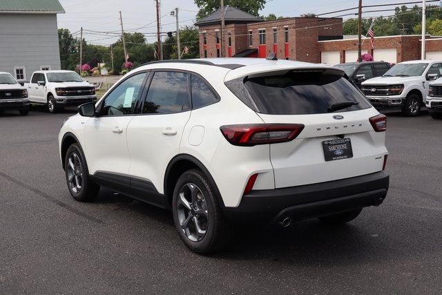 new 2025 Ford Escape car, priced at $32,331