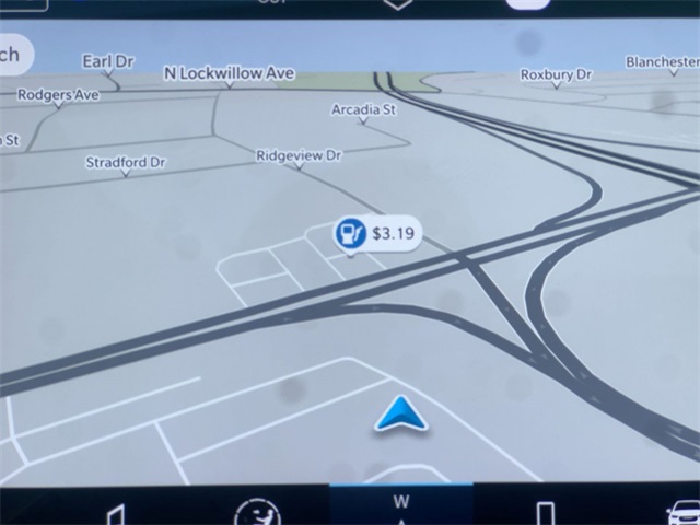 used 2021 Chrysler Pacifica car, priced at $24,811