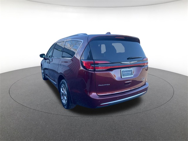 used 2021 Chrysler Pacifica car, priced at $24,811