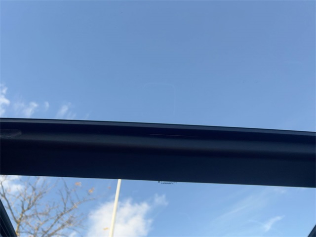 used 2021 Chrysler Pacifica car, priced at $24,811