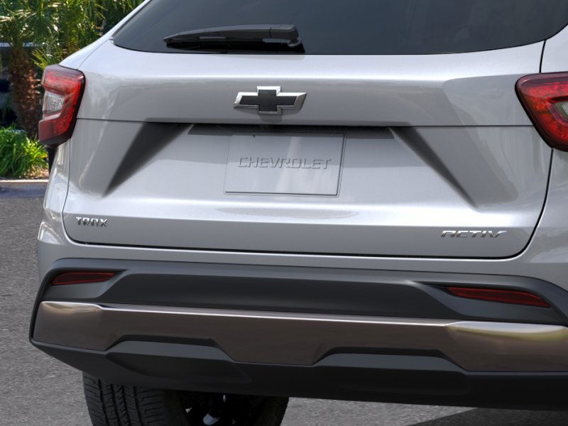 new 2025 Chevrolet Trax car, priced at $27,815