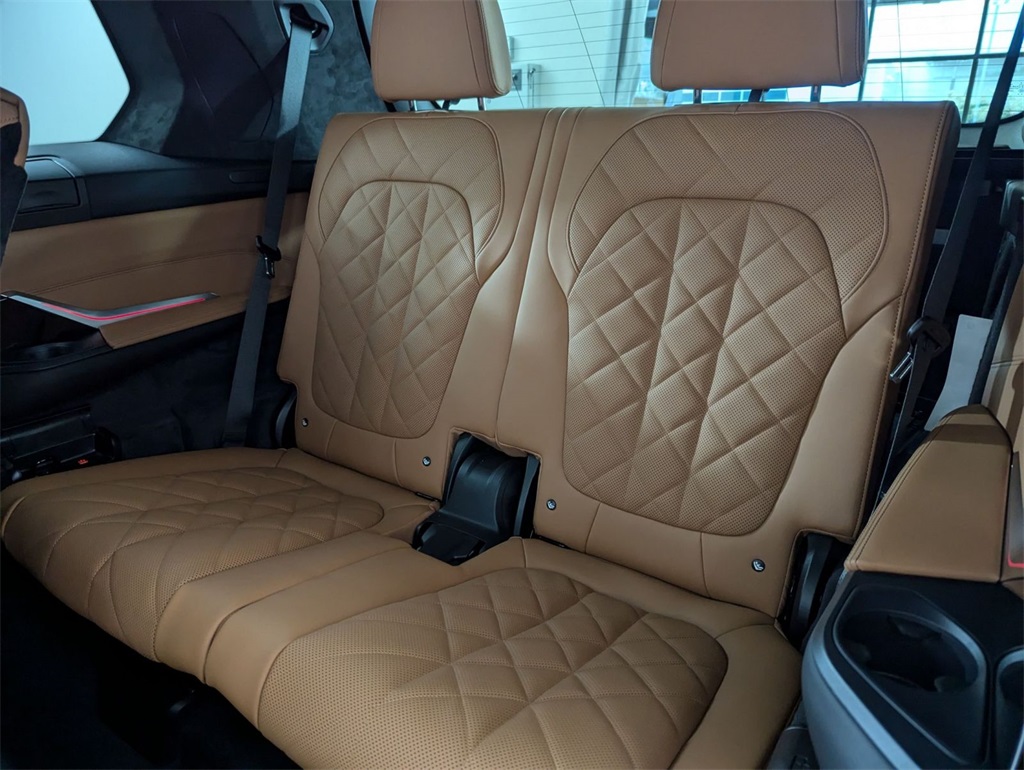 used 2026 BMW X7 car, priced at $96,080