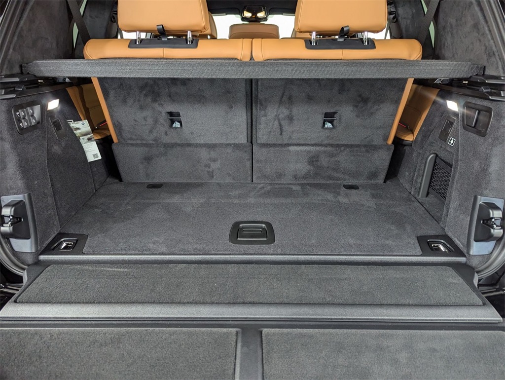 used 2026 BMW X7 car, priced at $96,080