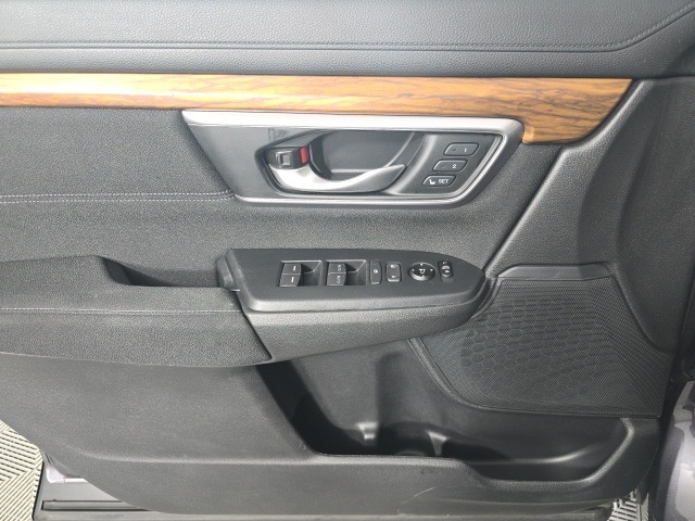 used 2020 Honda CR-V Hybrid car, priced at $29,995