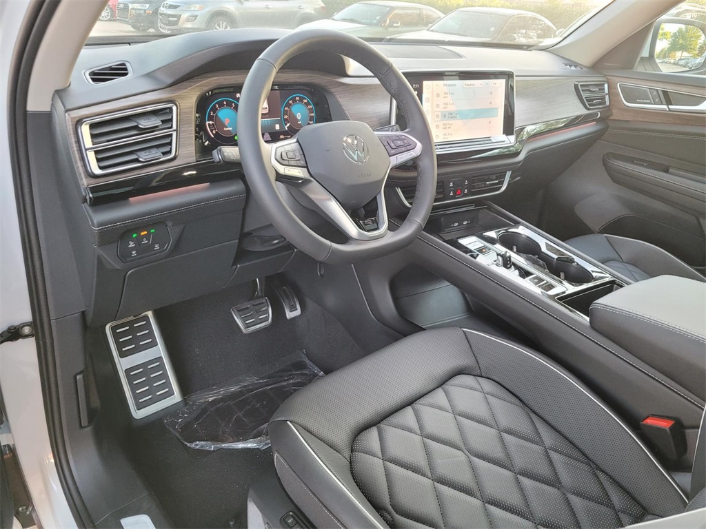 new 2025 Volkswagen Atlas car, priced at $50,446