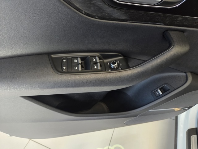 used 2019 Audi Q7 car, priced at $17,877