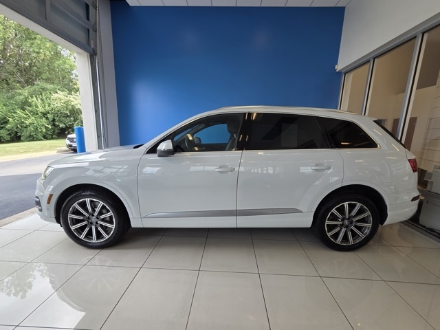 used 2019 Audi Q7 car, priced at $17,877