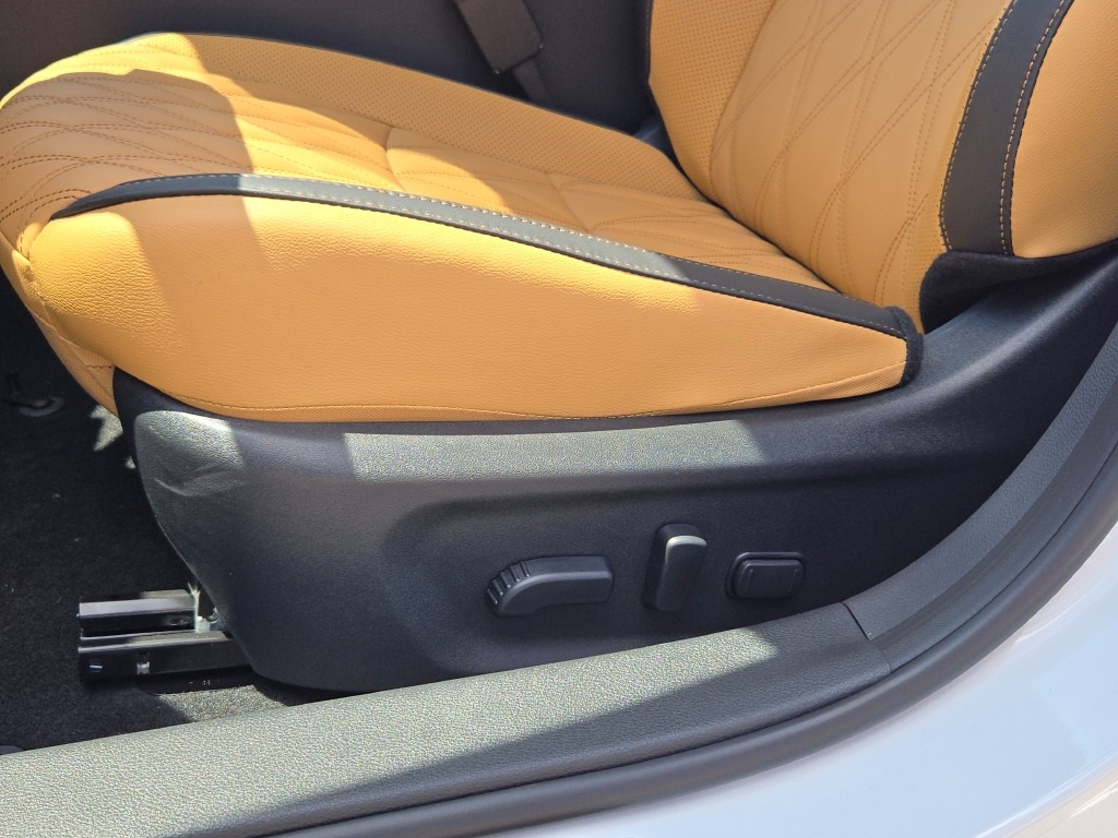 new 2025 Nissan Sentra car, priced at $28,185