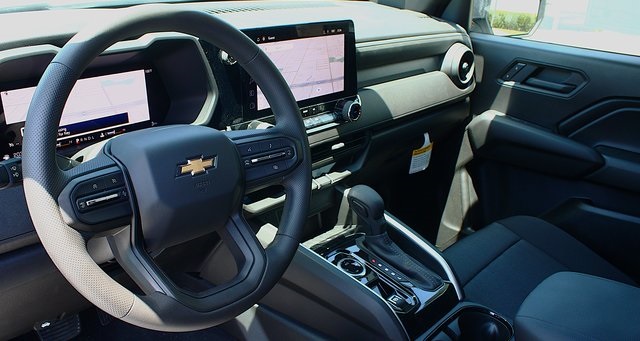 new 2026 Chevrolet Colorado car, priced at $40,485