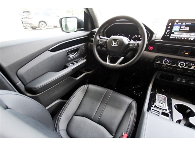 new 2025 Honda Pilot car, priced at $49,253