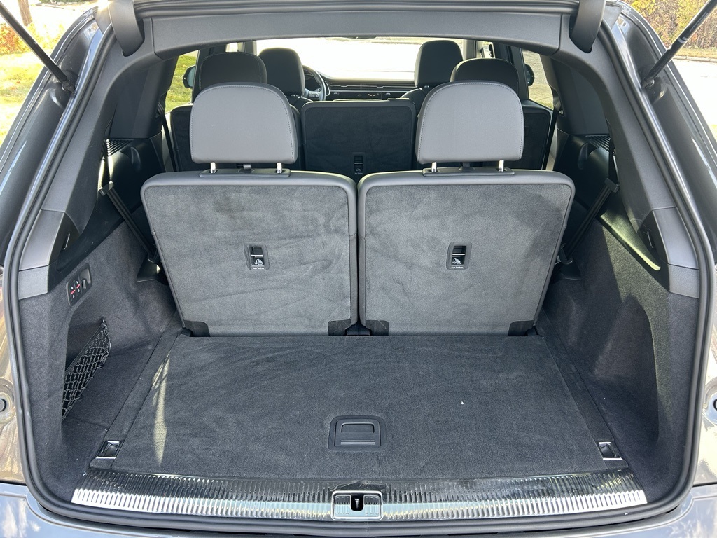 used 2025 Audi Q7 car, priced at $56,417