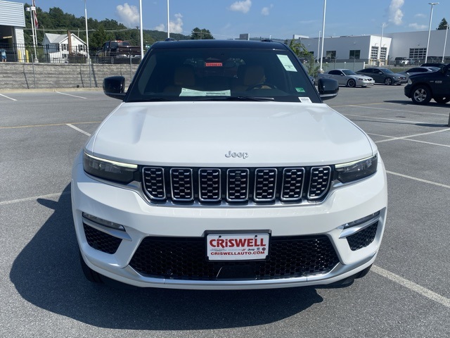 new 2025 Jeep Grand Cherokee car, priced at $52,354