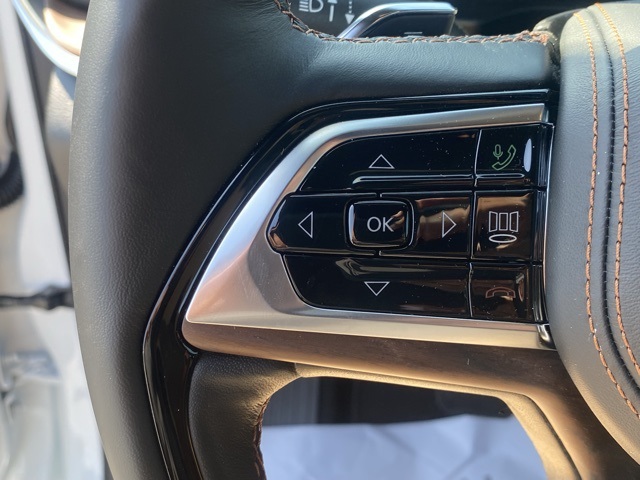 new 2025 Jeep Grand Cherokee car, priced at $52,354