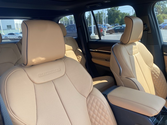 new 2025 Jeep Grand Cherokee car, priced at $52,354