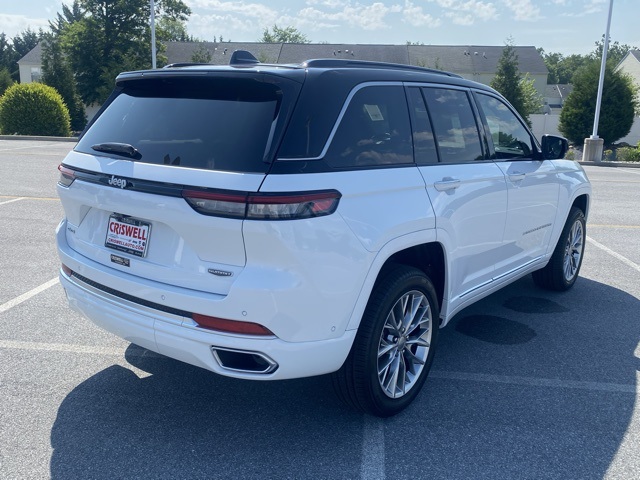 new 2025 Jeep Grand Cherokee car, priced at $52,354