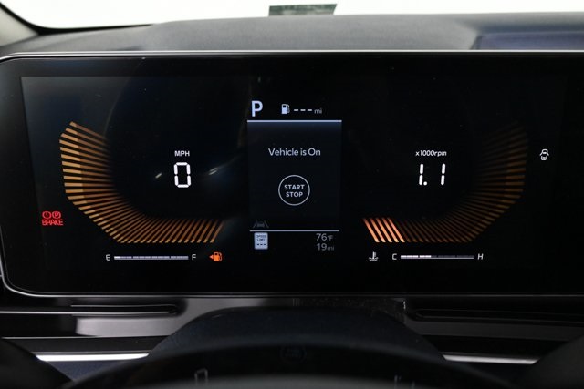 new 2025 Kia Carnival car, priced at $41,294