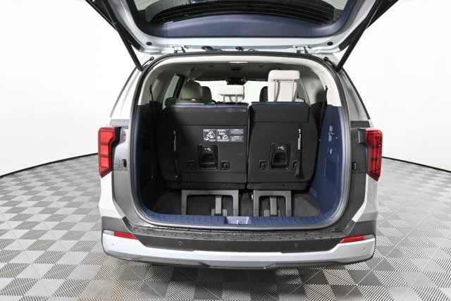 new 2025 Kia Carnival car, priced at $41,294