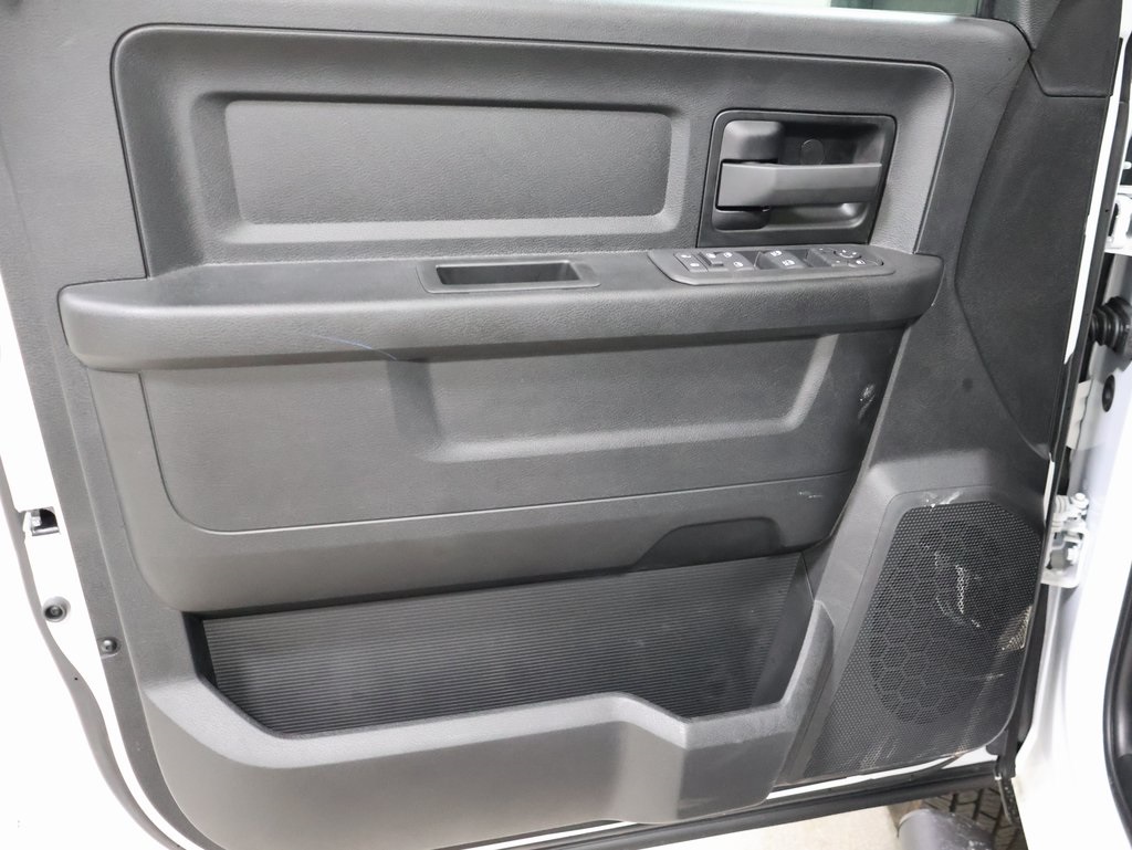 new 2025 Ram 3500 car, priced at $70,770