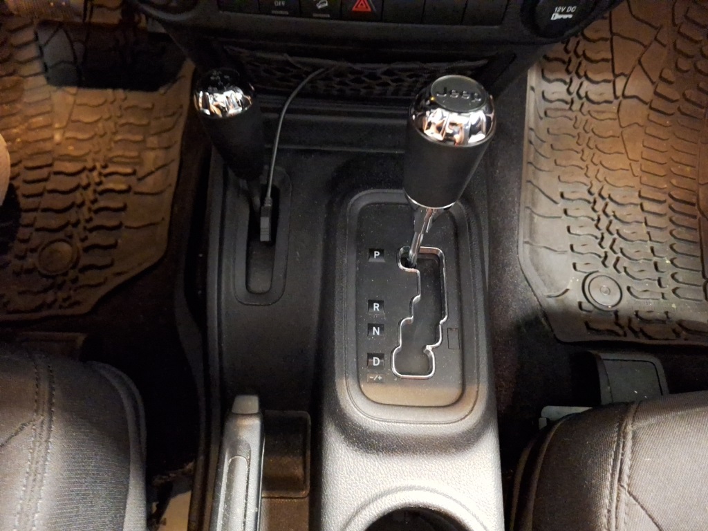 used 2014 Jeep Wrangler car, priced at $13,400
