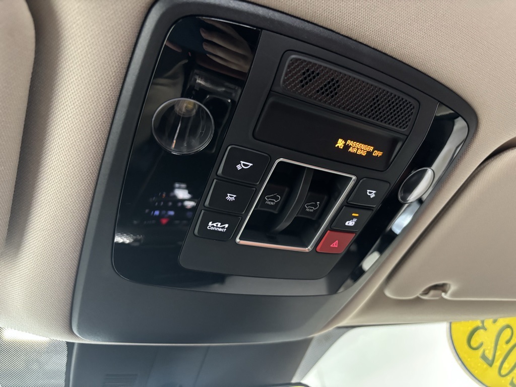 used 2023 Kia Carnival car, priced at $36,447