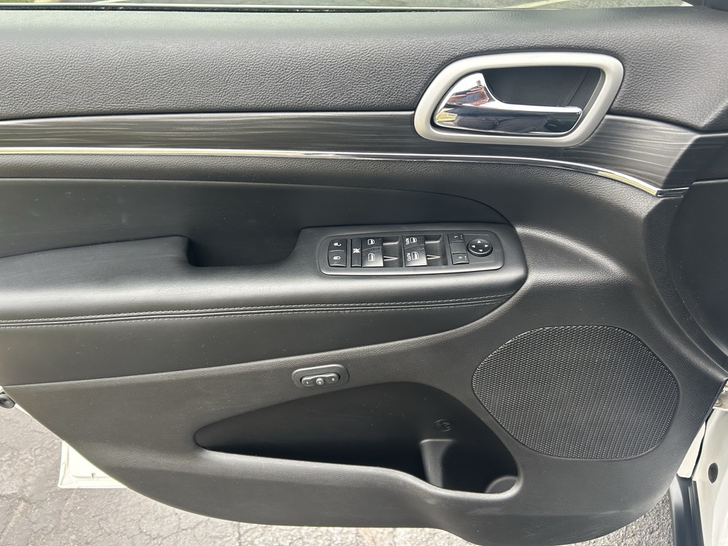 used 2019 Jeep Grand Cherokee car, priced at $19,998