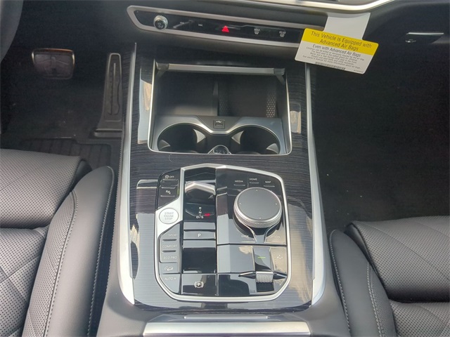new 2026 BMW X7 car, priced at $100,730