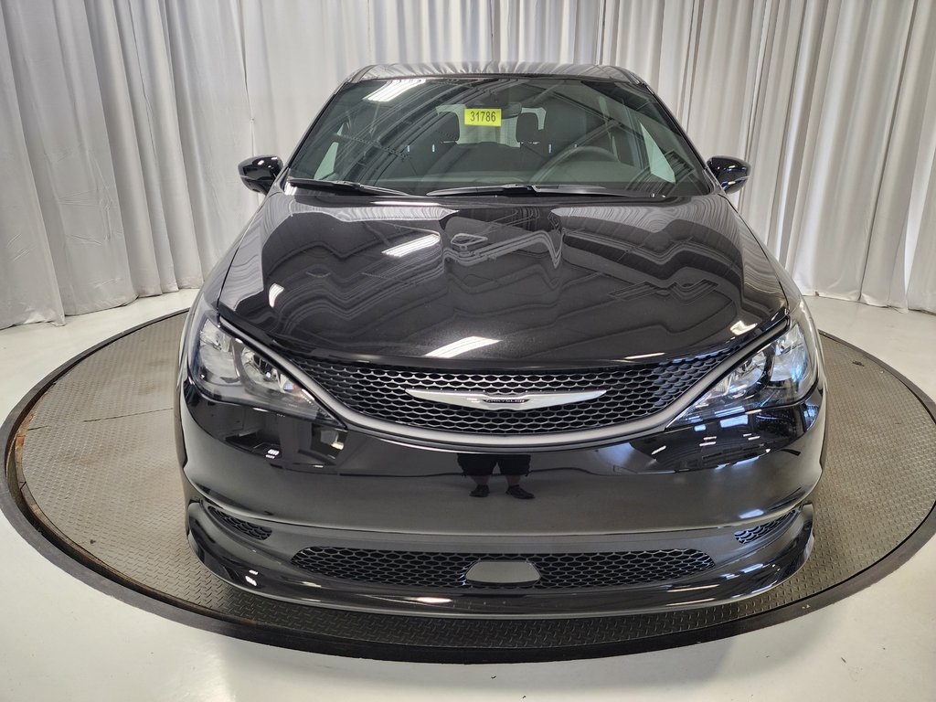 new 2025 Chrysler Voyager car, priced at $38,999