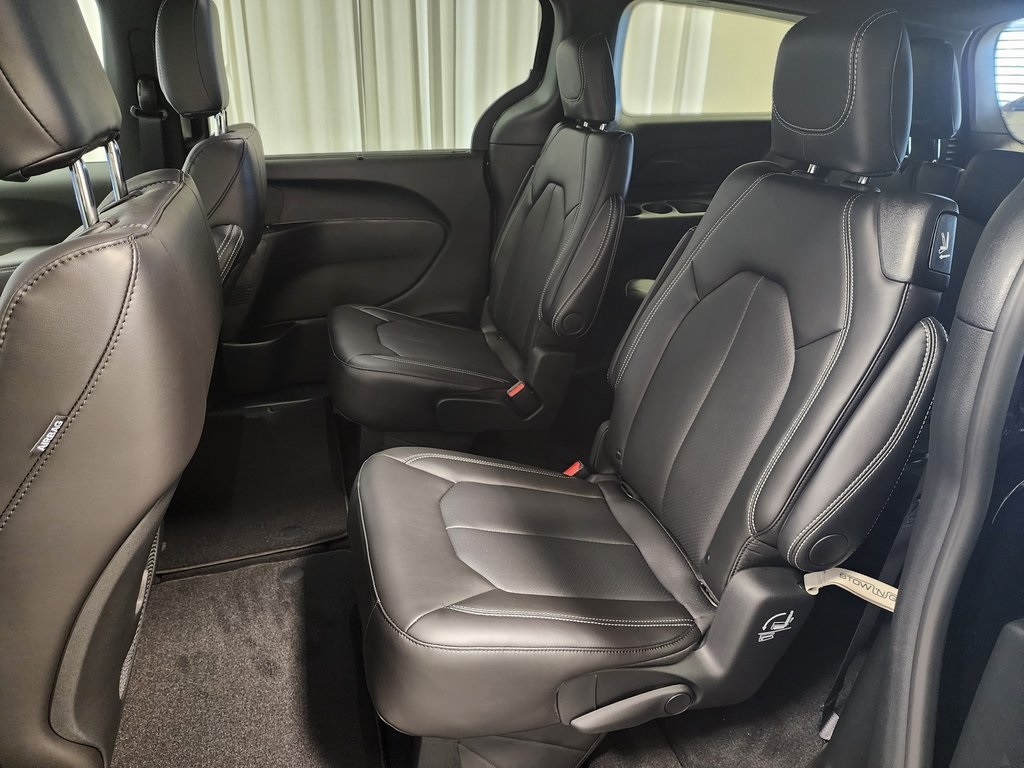 new 2025 Chrysler Voyager car, priced at $38,999