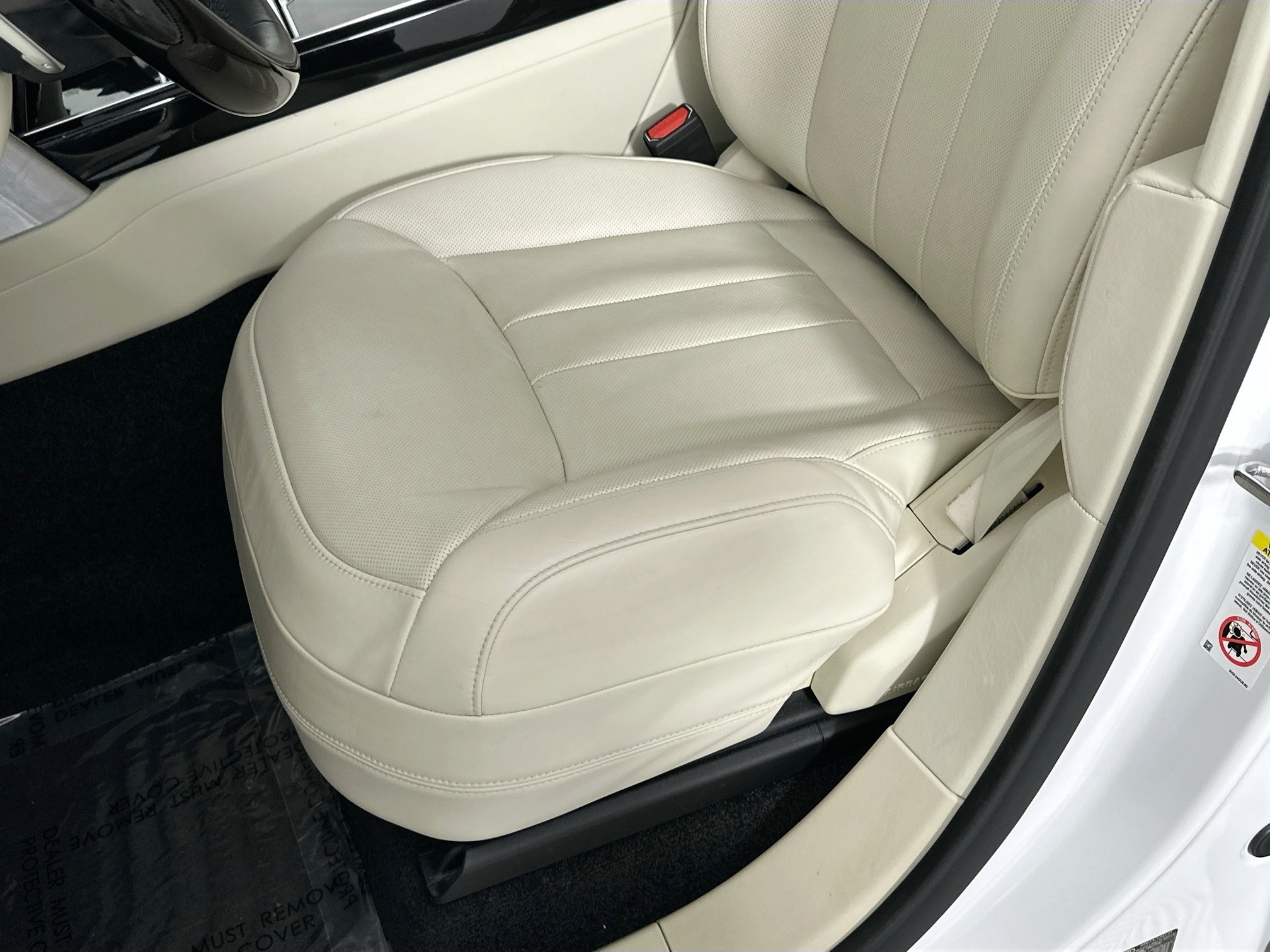used 2023 Land Rover Range Rover car, priced at $108,999