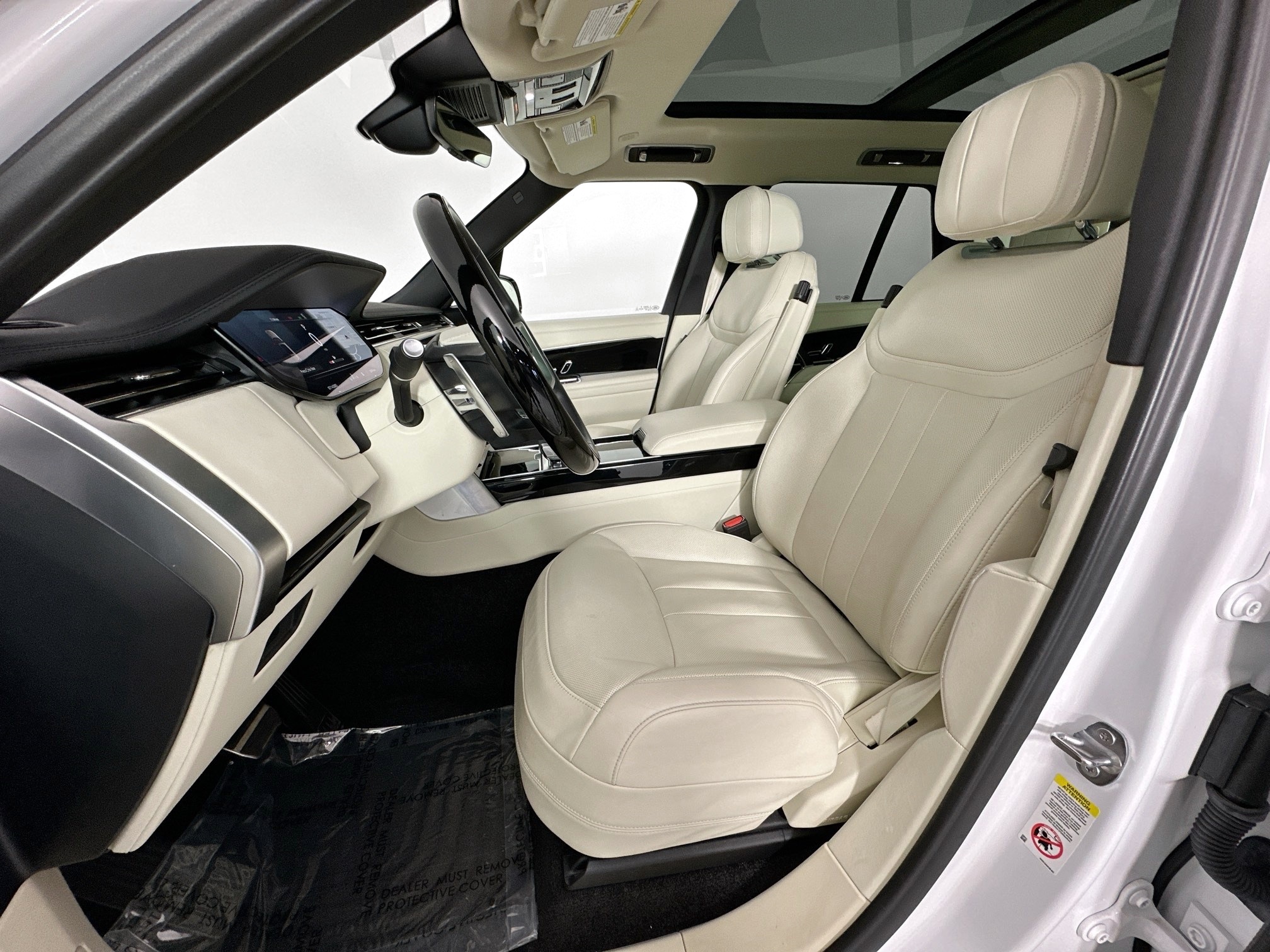 used 2023 Land Rover Range Rover car, priced at $108,999