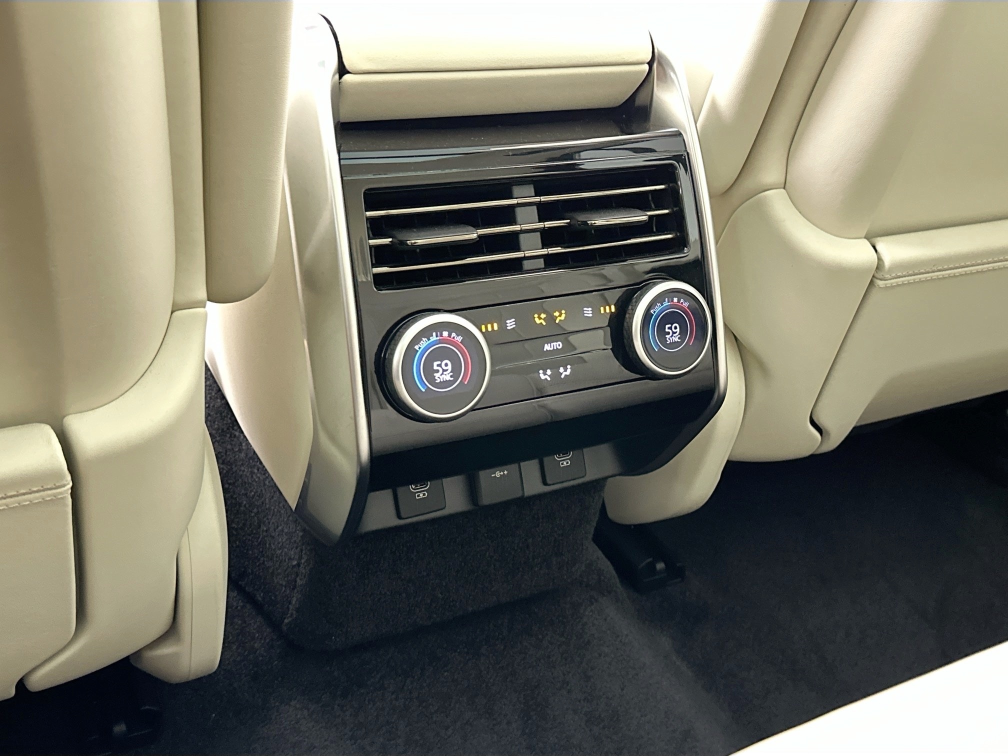 used 2023 Land Rover Range Rover car, priced at $108,999