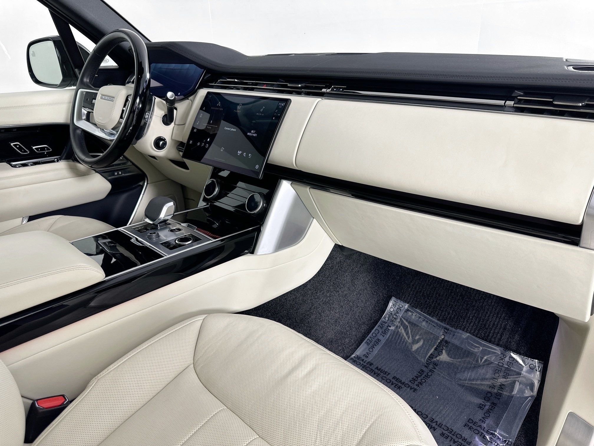 used 2023 Land Rover Range Rover car, priced at $108,999
