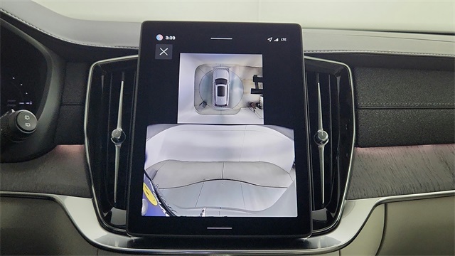 new 2026 Volvo XC90 Plug-In Hybrid car, priced at $85,625