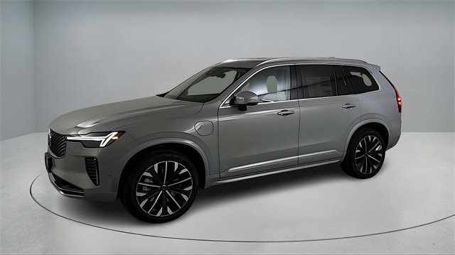 new 2026 Volvo XC90 Plug-In Hybrid car, priced at $85,625