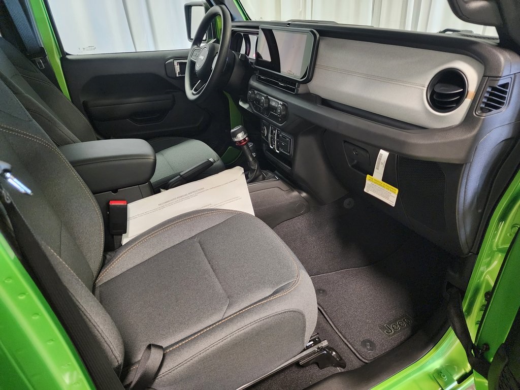 new 2025 Jeep Wrangler car, priced at $40,218