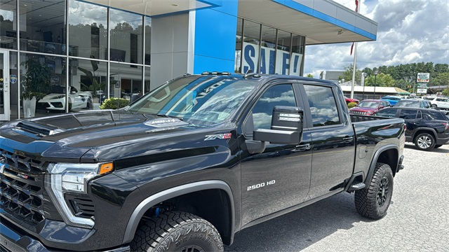 new 2025 Chevrolet Silverado 2500HD car, priced at $76,935