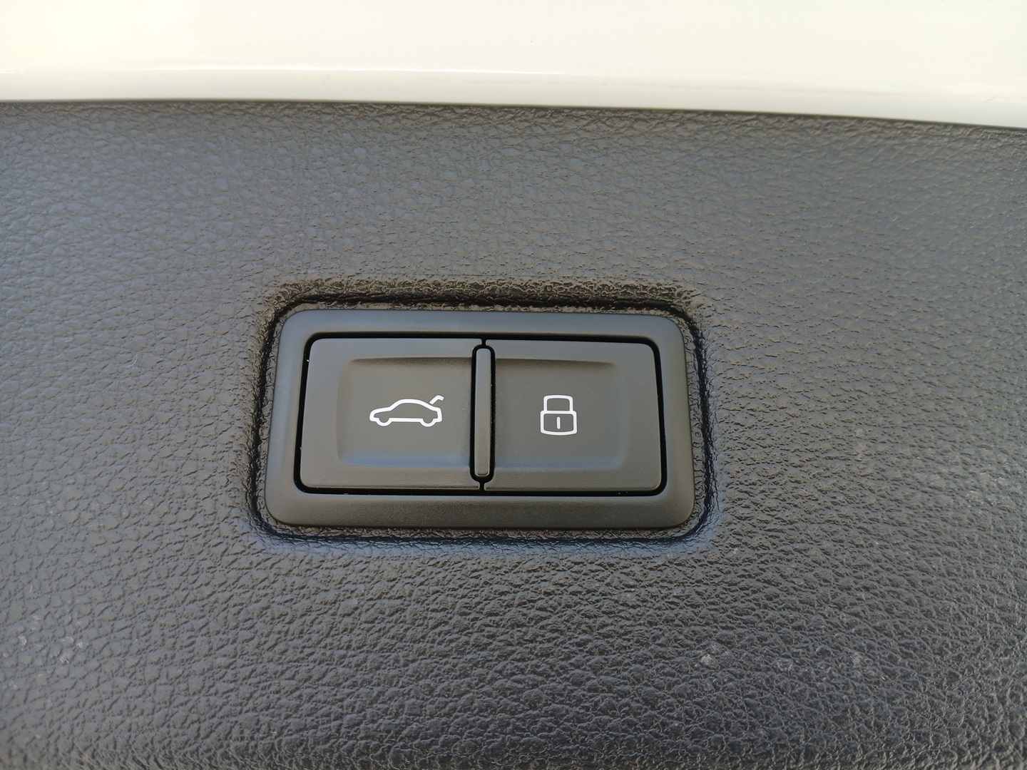 used 2019 Audi Q7 car, priced at $24,661
