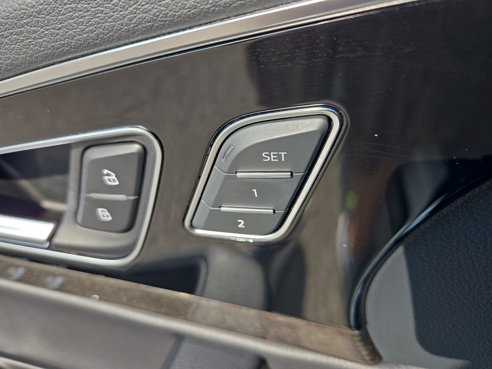 used 2019 Audi Q7 car, priced at $24,661