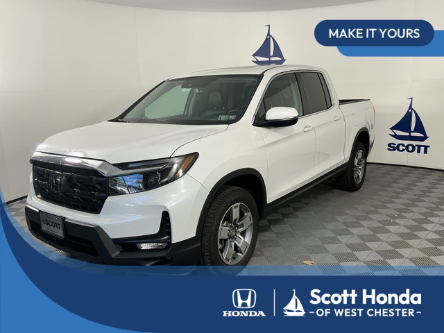 used 2025 Honda Ridgeline car, priced at $38,995