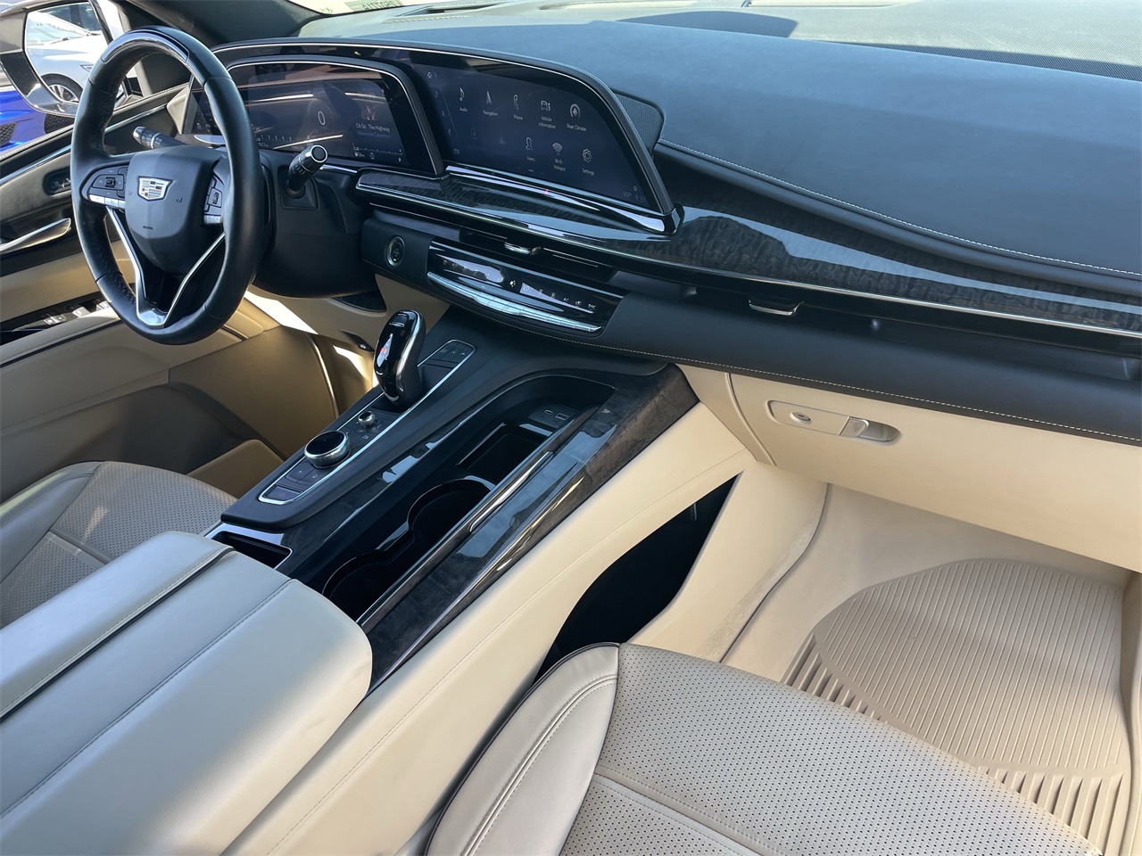 used 2022 Cadillac Escalade car, priced at $67,899