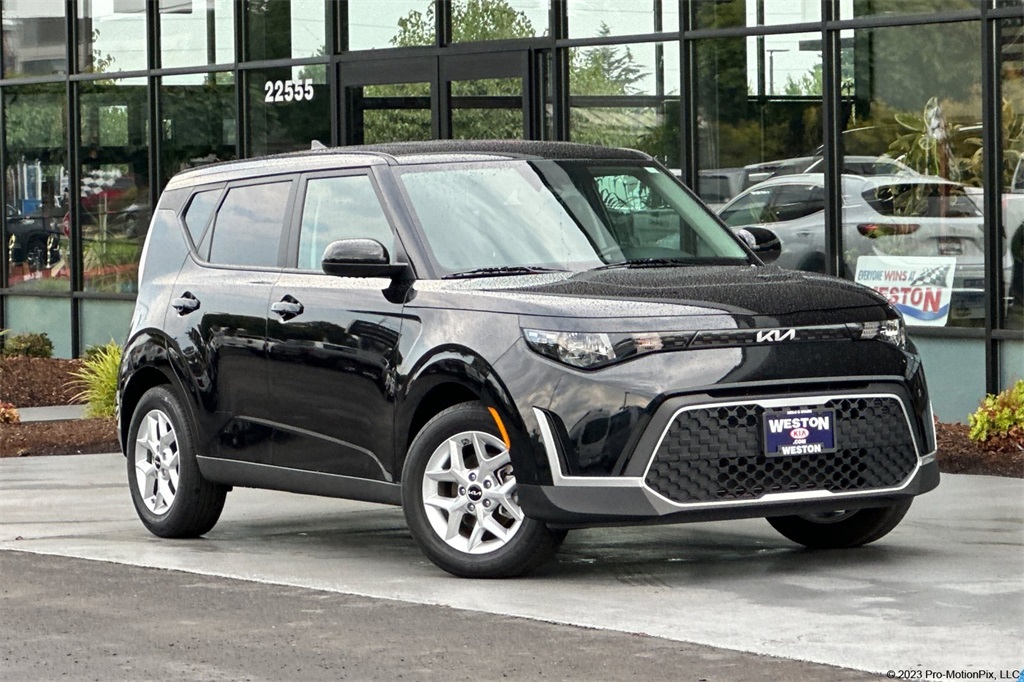 used 2023 Kia Soul car, priced at $19,937