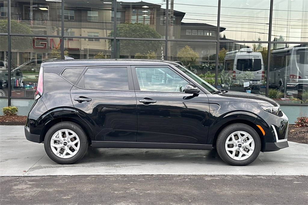 used 2023 Kia Soul car, priced at $19,937